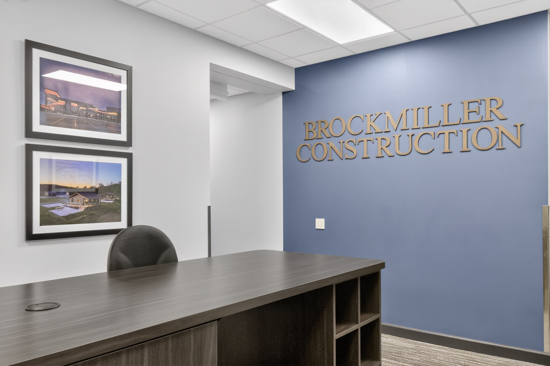Commercial office reception area - HelixMind Real Estate Media